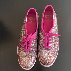 Barely worn Kate Spade Keds